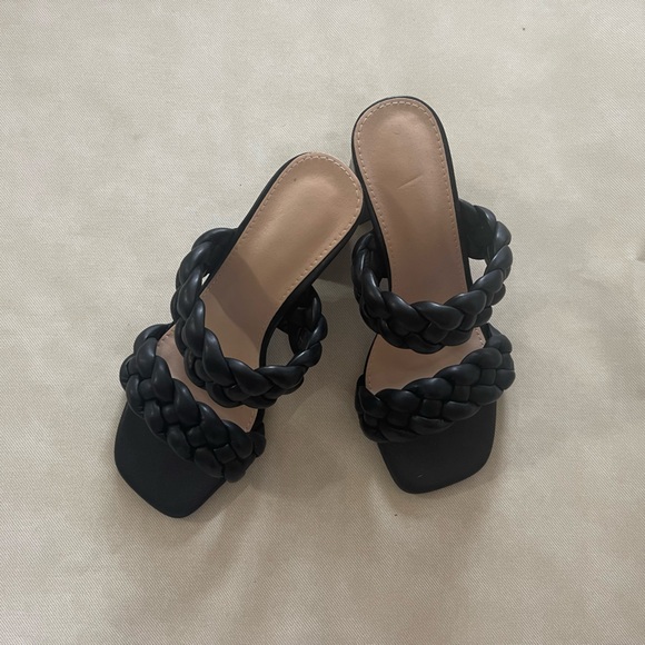 Black Rope Heels - Picture 2 of 6